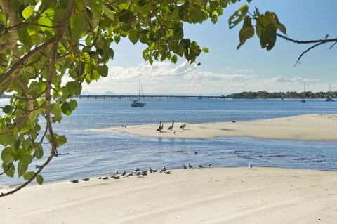 On The Bay Apartments - Mackay Tourism 12