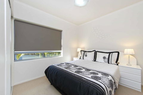 On The Bay Apartments - Mackay Tourism 23