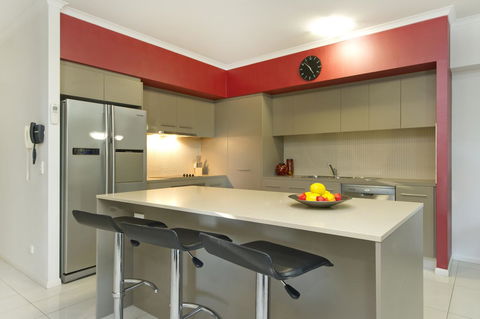 On The Bay Apartments - Mackay Tourism 26