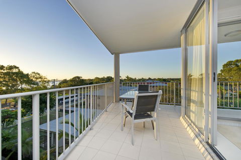 On The Bay Apartments - Mackay Tourism 13