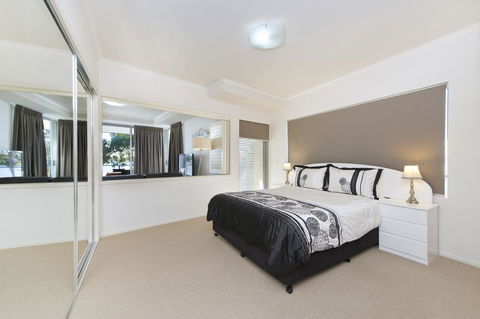 On The Bay Apartments - Mackay Tourism 22
