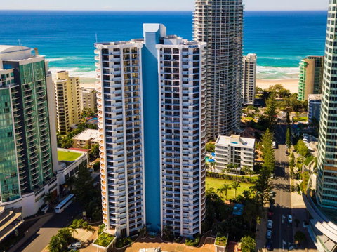 Aegean Resort Apartments - Mackay Tourism 26