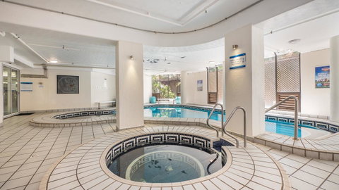 Aegean Resort Apartments - Mackay Tourism 35
