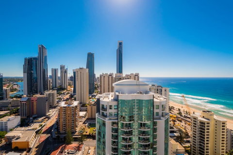 Aegean Resort Apartments - Mackay Tourism 18