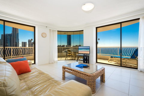 Aegean Resort Apartments - Mackay Tourism 14