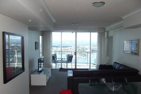 Private 2 Bedroom Apartment @ Chevron Towers - Mackay Tourism 0