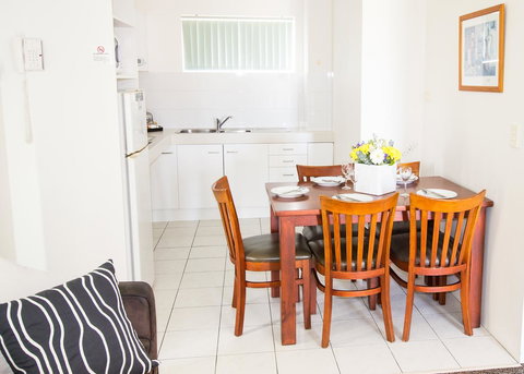 Aabon Apartments & Motel - Mackay Tourism 15