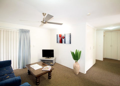 Aabon Apartments & Motel - Mackay Tourism 17