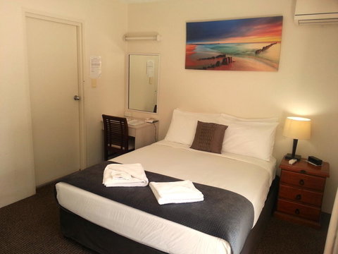 Aabon Apartments & Motel - Mackay Tourism 5