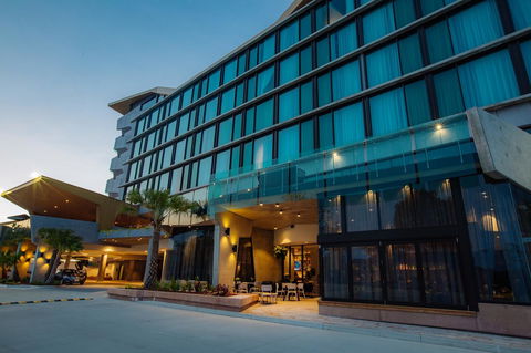 Eatons Hill Hotel - Mackay Tourism 2