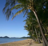 BeachView Apartments at Villa Paradiso - Mackay Tourism