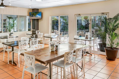 Coral Tree Inn - Mackay Tourism 26
