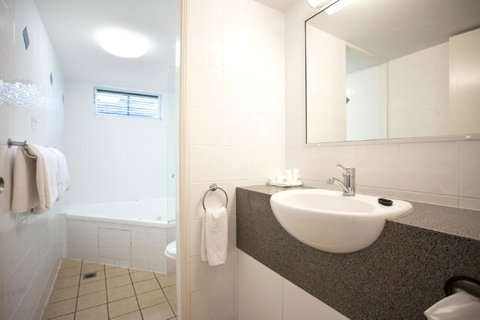 Windmill Motel & Events Centre - Mackay Tourism 23