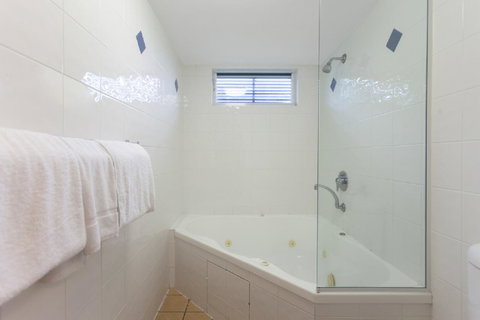 Windmill Motel & Events Centre - Mackay Tourism 25