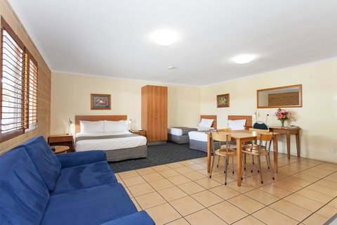 Windmill Motel & Events Centre - Mackay Tourism 14