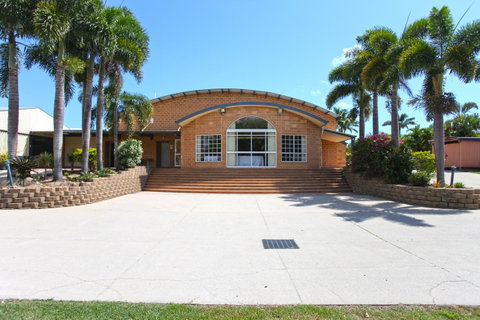 Windmill Motel & Events Centre - Mackay Tourism 7