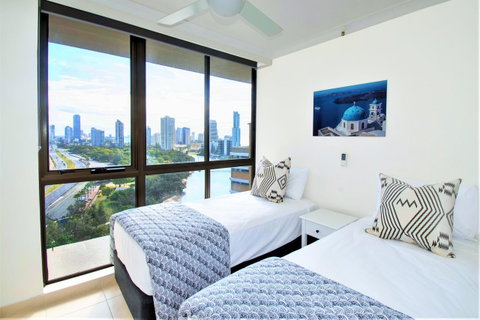 Capricorn One Beachside Holiday Apartments - Official - Mackay Tourism 28