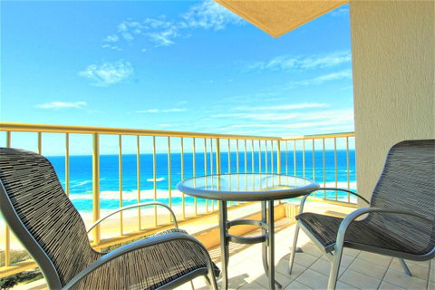 Capricorn One Beachside Holiday Apartments - Official - Mackay Tourism 26