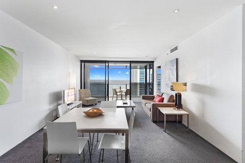 Holiday Holiday Circle On Cavill Apartments - Mackay Tourism 40