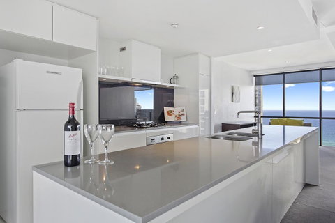 Holiday Holiday Circle On Cavill Apartments - Mackay Tourism 38