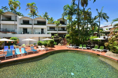 Club Tropical Resort - Official Onsite Reception & Check In - Mackay Tourism 10