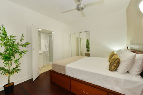 Club Tropical Resort - Official Onsite Reception & Check In - Mackay Tourism 6