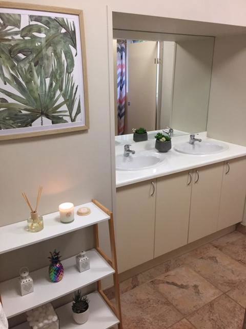 Malanda Manor Guesthouse - Mackay Tourism 7