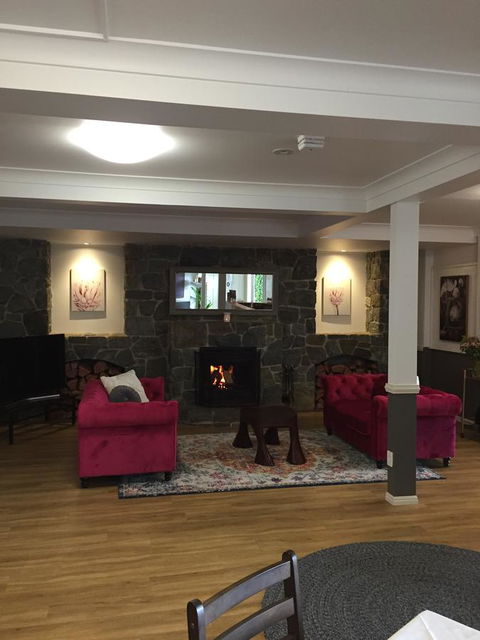 Malanda Manor Guesthouse - Mackay Tourism 16