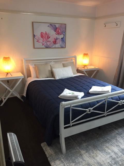 Malanda Manor Guesthouse - Mackay Tourism 6