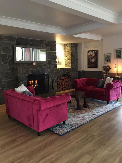 Malanda Manor Guesthouse - Mackay Tourism 0