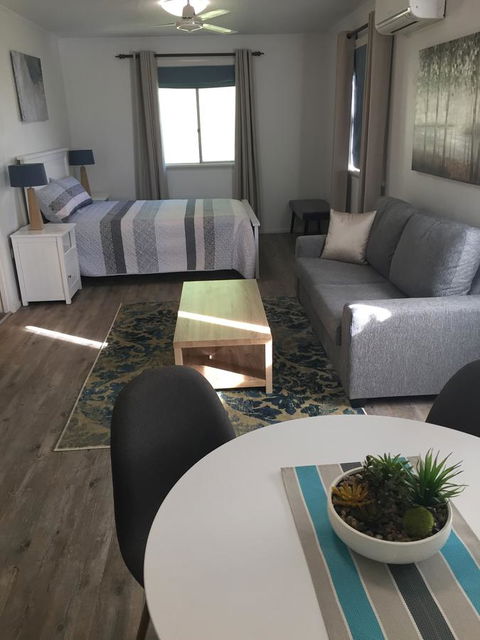 Malanda Manor Guesthouse - Mackay Tourism 10