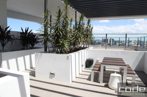 Code Apartments - Mackay Tourism 27