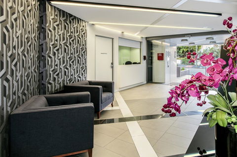 Code Apartments - Mackay Tourism 13