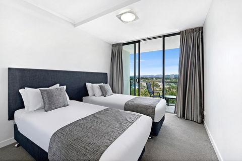 ULTIQA Freshwater Point Resort - Mackay Tourism 10