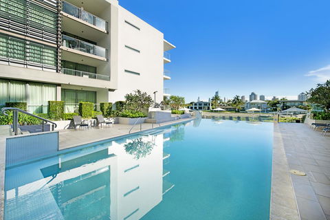 ULTIQA Freshwater Point Resort - Mackay Tourism 11