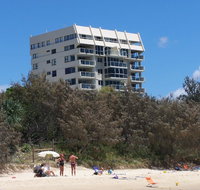 84 The Spit Holiday Apartments - Mackay Tourism