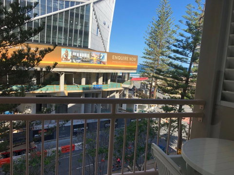 Wharf Boutique Apartments - Mackay Tourism 13