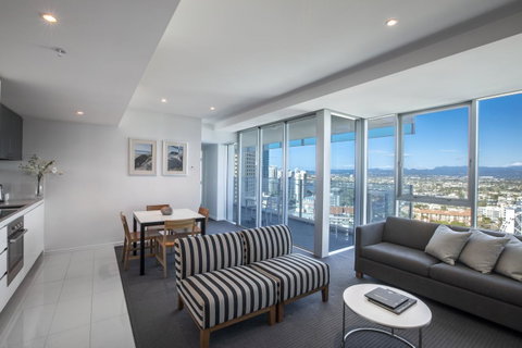 Hilton Surfers Paradise Residences - Mackay Tourism 38