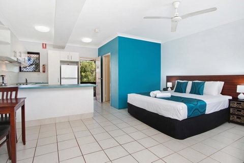 Cairns City Palms - Mackay Tourism 14
