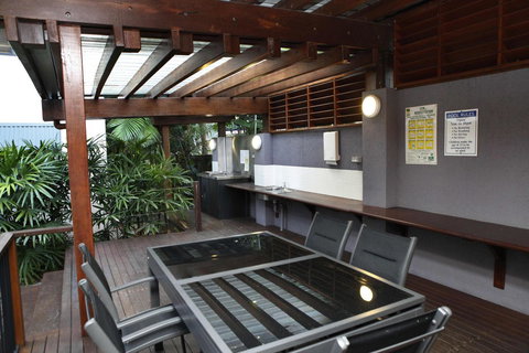 Bay Villas Resort - Mackay Tourism 17