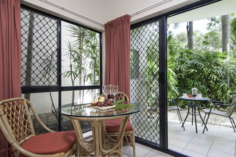 Bay Villas Resort - Mackay Tourism 30