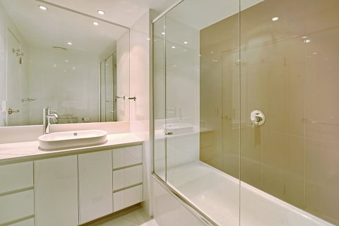 Number 1 H Residences - WiFi, Parking & More By Gold Coast Holidays - Mackay Tourism 13