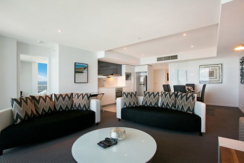 Number 1 H Residences - WiFi, Parking & More By Gold Coast Holidays - Mackay Tourism 11