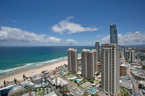 Number 1 H Residences - WiFi, Parking & More By Gold Coast Holidays - Mackay Tourism 9