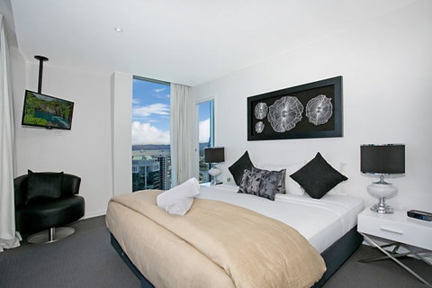 Number 1 H Residences - WiFi, Parking & More By Gold Coast Holidays - Mackay Tourism 7