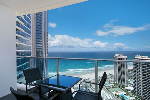 Number 1 H Residences - WiFi, Parking & More By Gold Coast Holidays - Mackay Tourism 10