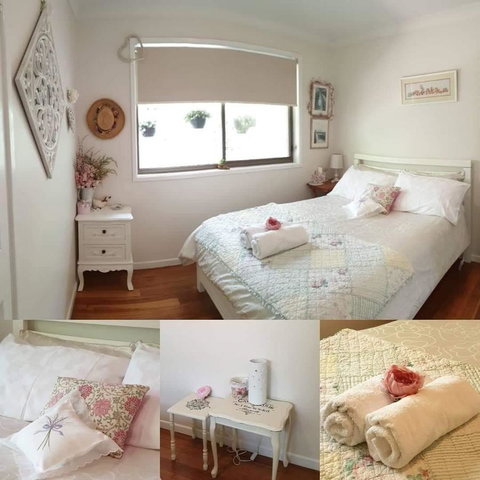 Manitzky Magic -B&B Home With Heart - Mackay Tourism 3