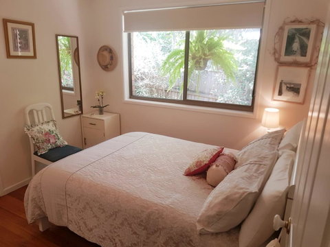 Manitzky Magic -B&B Home With Heart - Mackay Tourism 5