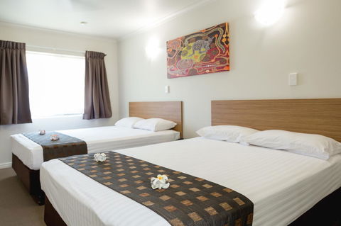 Cairns Colonial Club Resort - Mackay Tourism 32