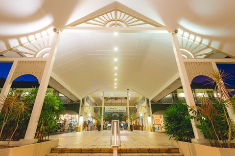 Cairns Colonial Club Resort - Mackay Tourism 1